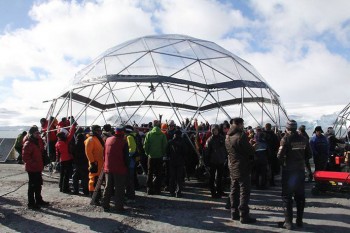 metallica-antarctica-dome-outside