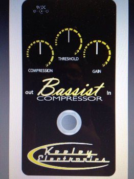 Keeley-bassist-compressor