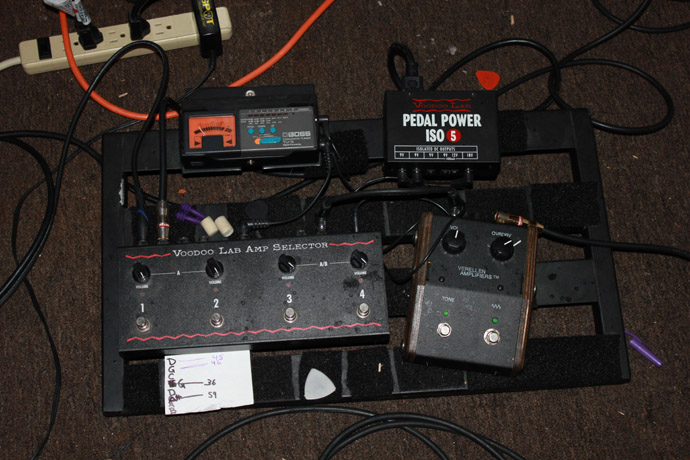 hush-pedalboard