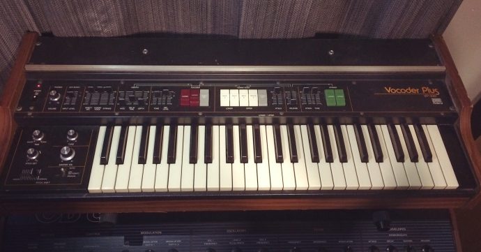 06 - VP330