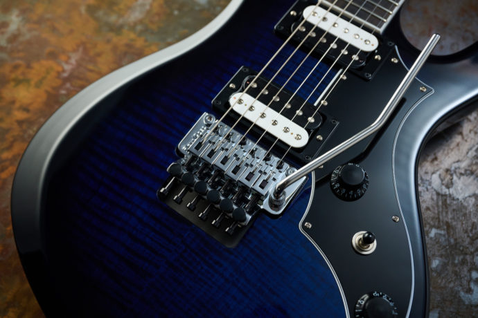 A photo of the Gibson Victory Floyd Rose in Deep Ocean Burst