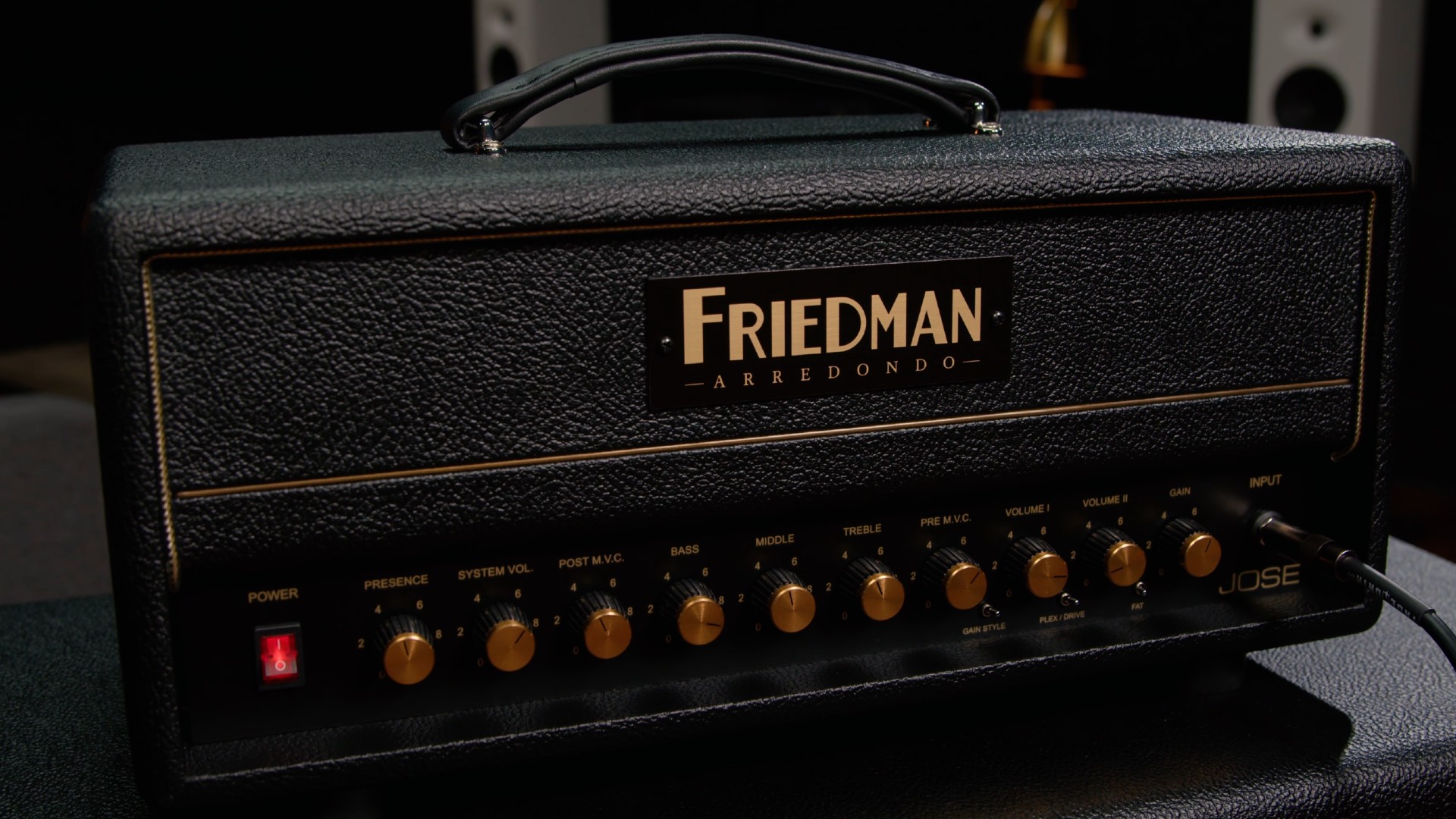 A photo of the new Friedman Jose 20 amps